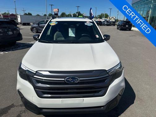 Crystal White Pearl 2025 Subaru Forester Premium