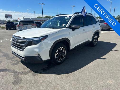 Crystal White Pearl 2025 Subaru Forester Premium