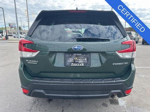 Cascade Green Silica 2024 Subaru Forester Premium