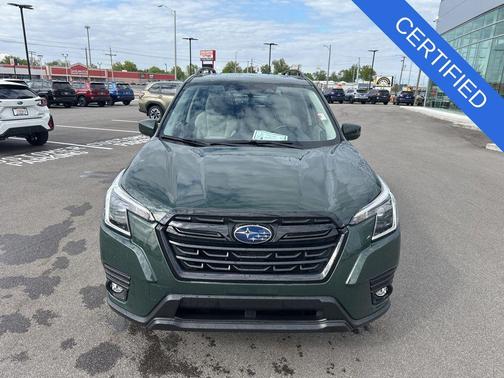 Cascade Green Silica 2024 Subaru Forester Premium