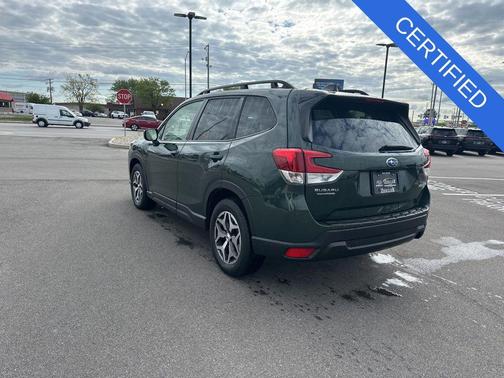 Cascade Green Silica 2024 Subaru Forester Premium
