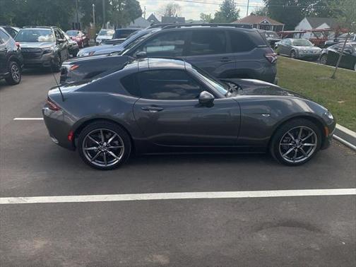 2022 Mazda MX-5 Miata RF Grand Touring