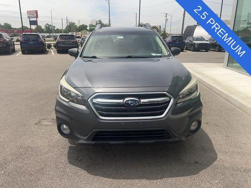 Gray 2018 Subaru Outback 2.5i Premium