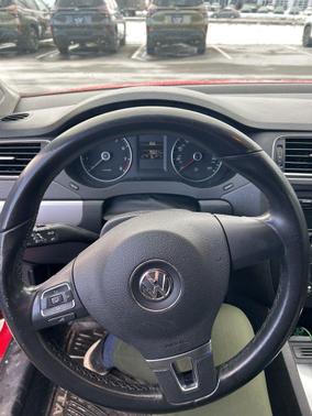 2014 Volkswagen Jetta Auto SE w/Connectivity