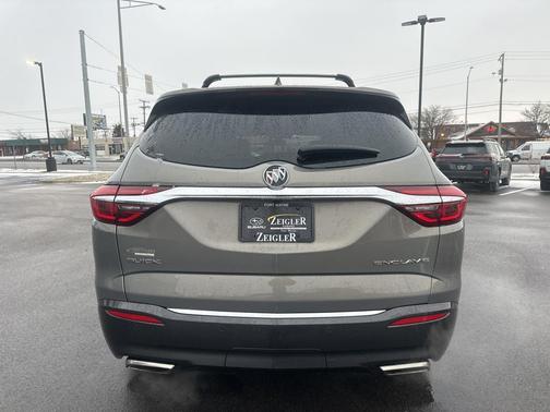 2018 Buick Enclave Essence