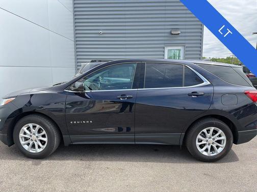 Midnight Blue Metallic 2020 Chevrolet Equinox 1LT