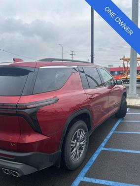 2024 Chevrolet Traverse LT