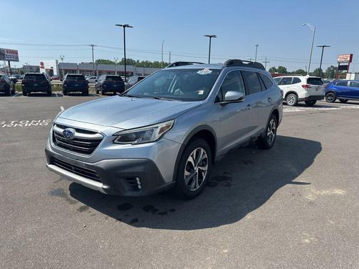 Ice Silver Metallic 2020 Subaru Outback Limited