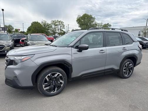 2025 Subaru Forester Hybrid Premium