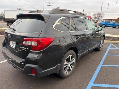 2018 Subaru Outback 3.6R Limited