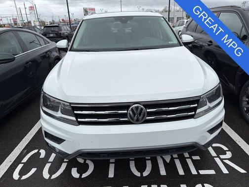 Pure White 2021 Volkswagen Tiguan 2.0T SEL