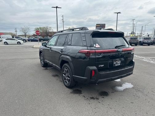 Crystal Black Silica 2026 Subaru Outback Premium