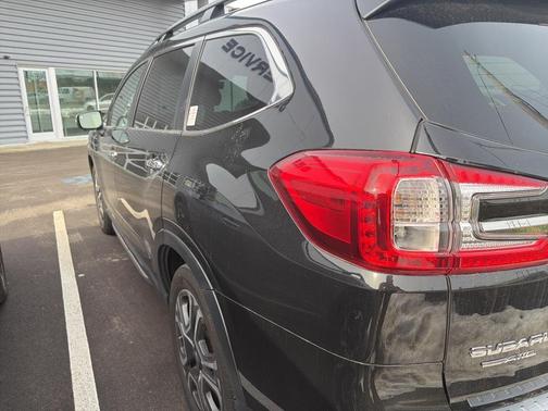 2023 Subaru Ascent Touring 7-Passenger