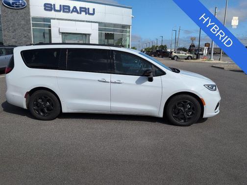 Bright White Clearcoat 2024 Chrysler Pacifica Hybrid Premium S Appearance Pkg