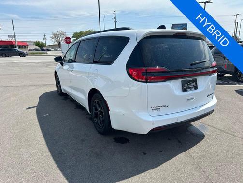 Bright White Clearcoat 2024 Chrysler Pacifica Hybrid Premium S Appearance Pkg