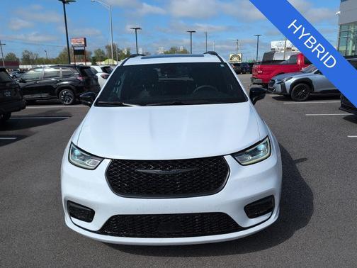 Bright White Clearcoat 2024 Chrysler Pacifica Hybrid Premium S Appearance Pkg