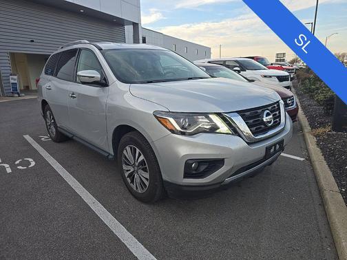 Brilliant Silver Metallic 2019 Nissan Pathfinder SL