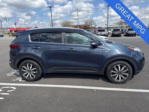 Pacific Blue 2017 Kia Sportage EX