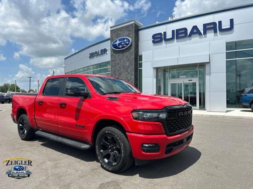 Flame Red Clearcoat 2025 RAM 1500 Big Horn/Lone Star