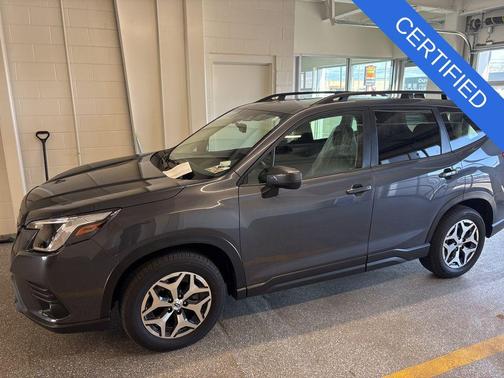 2024 Subaru Forester Premium