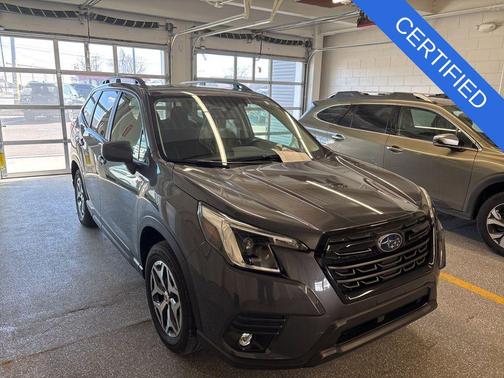 2024 Subaru Forester Premium