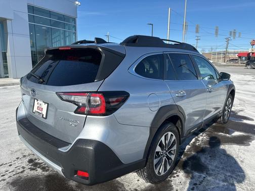 2025 Subaru Outback Limited XT