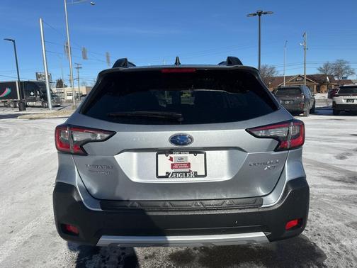 2025 Subaru Outback Limited XT