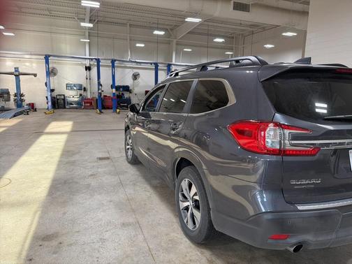 2025 Subaru Ascent Premium 7-Passenger