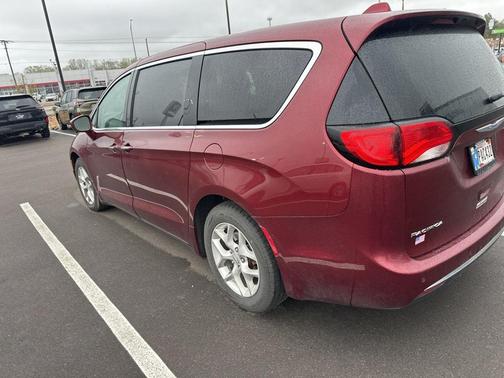 2019 Chrysler Pacifica Touring Plus