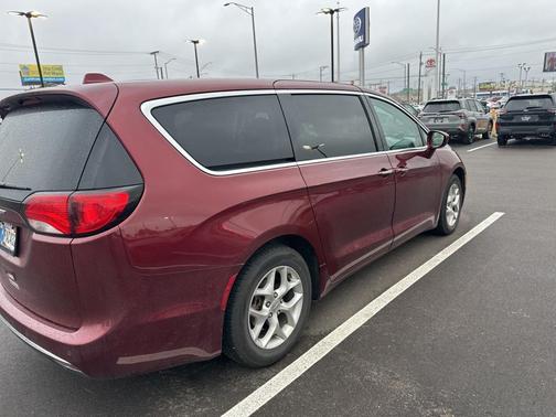 2019 Chrysler Pacifica Touring Plus