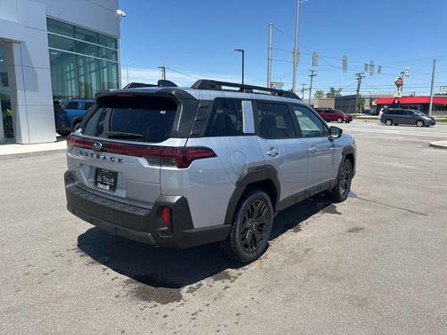 Ice Silver Metallic 2026 Subaru Outback Limited XT