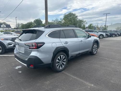 2025 Subaru Outback Limited XT