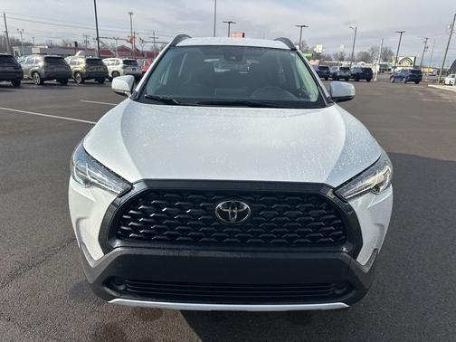 2022 Toyota Corolla Cross LE