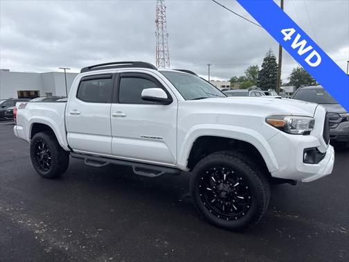 2016 Toyota Tacoma TRD Sport