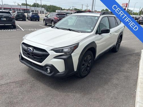Crystal White Pearl 2025 Subaru Outback Onyx Edition