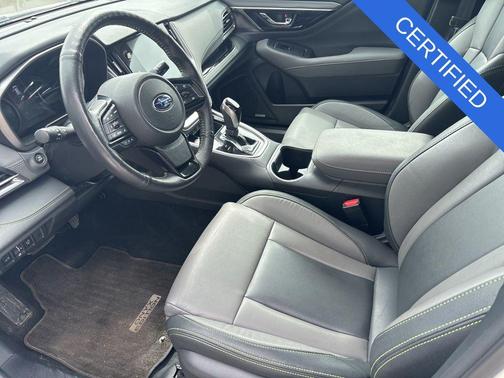 Crystal White Pearl 2025 Subaru Outback Onyx Edition