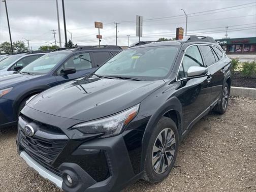 2025 Subaru Outback Touring XT