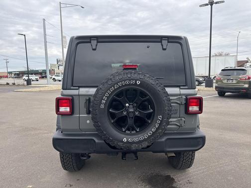 2020 Jeep Wrangler Unlimited Willys 4X4