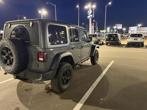 2020 Jeep Wrangler Unlimited Willys 4X4