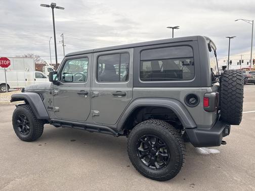 2020 Jeep Wrangler Unlimited Willys 4X4