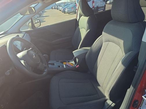 Sun Blaze Pearl 2024 Subaru Crosstrek Premium