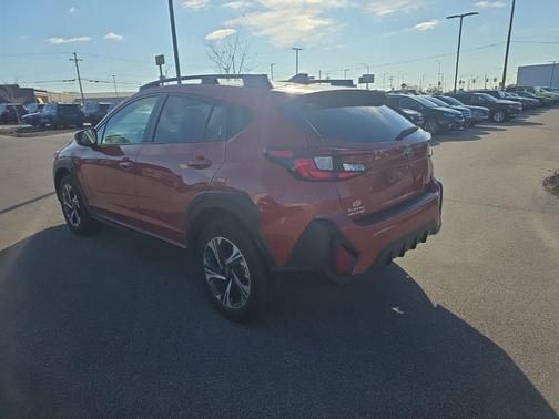 Sun Blaze Pearl 2024 Subaru Crosstrek Premium
