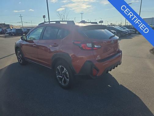 Sun Blaze Pearl 2024 Subaru Crosstrek Premium