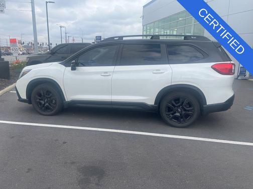 Crystal White Pearl 2023 Subaru Ascent Onyx Edition Limited 7-Passenger