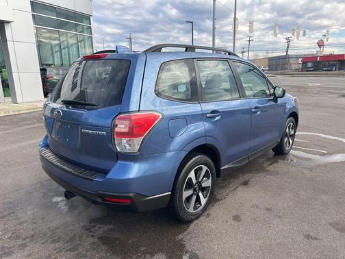 Quartz Blue Pearl 2018 Subaru Forester 2.5i