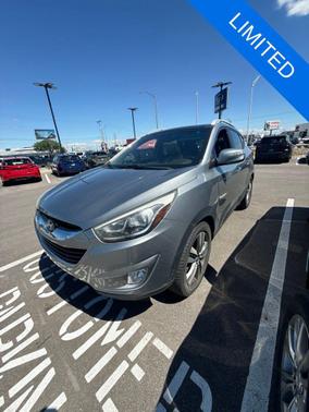 Graphite Gray Metallic 2015 Hyundai TUCSON Limited