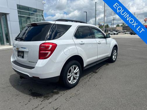 Iridescent Pearl Tricoat 2016 Chevrolet Equinox LT