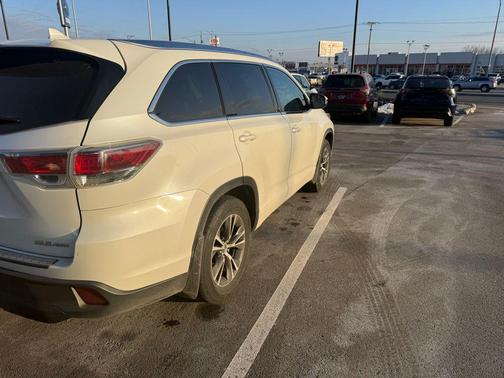 2016 Toyota Highlander XLE