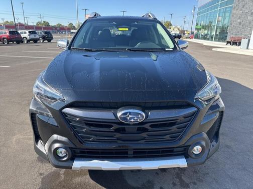 2025 Subaru Outback Touring