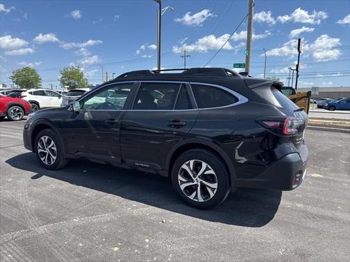 2022 Subaru Outback Limited XT